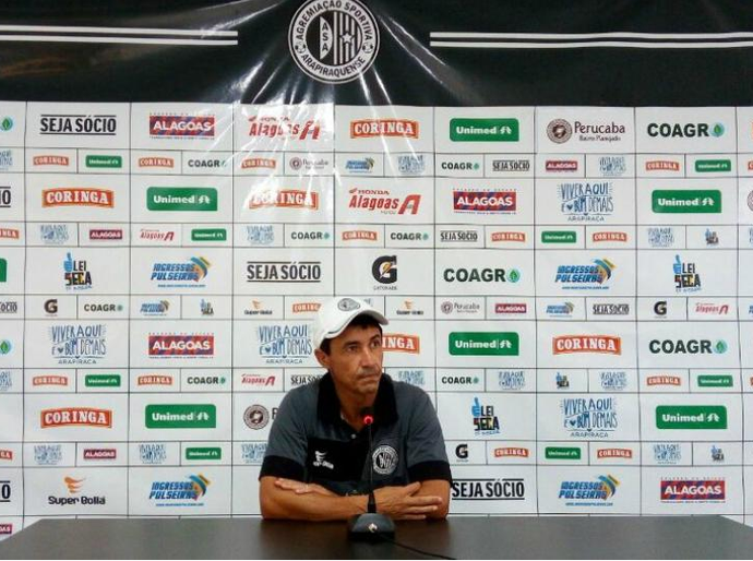 Comandante alvenegro fala sobre a Copa do Brasil e de novos reforços