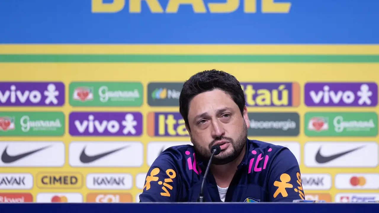 Gabi Nunes prevê dificuldades contra o Japão e Luana vê contra-ataque como arma brasileira