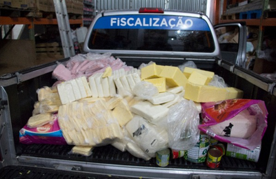 Força-tarefa apreende 1,7 tonelada de queijo clandestino em mercados públicos de Maceió