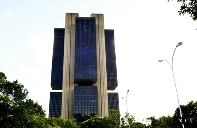 Banco Central passa a bloquear chaves Pix usadas em golpes e fraudes