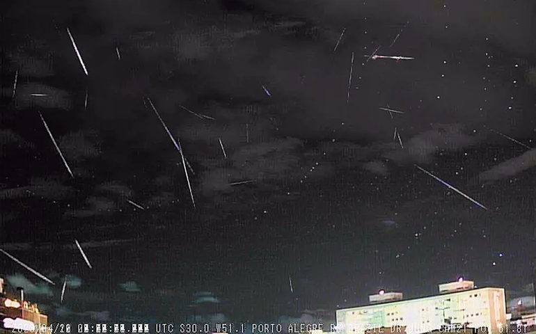 Chuva de meteoros será visível em todo o Brasil nesta semana