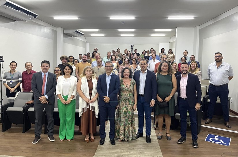 Uncisal e Uneal iniciam encontro nacional de extensão com representatividade histórica e defesa da educação pública