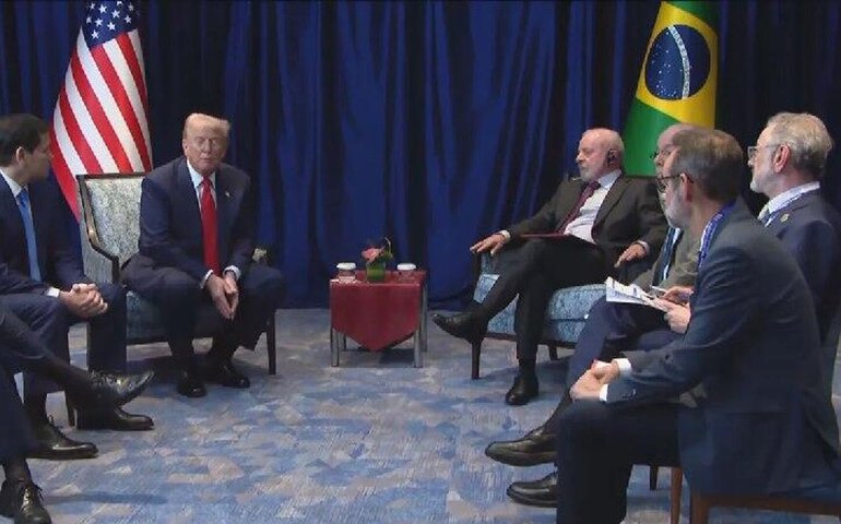 EUA mantêm relação pragmática, mas não aliada, com Lula após crise com a PF, diz analista (VÍDEOS)