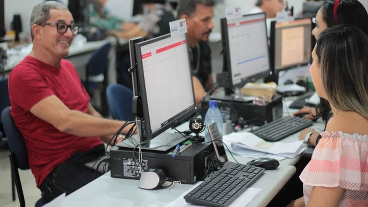 Aposentados com nome iniciado em F, G, H e I já podem agendar recadastramento