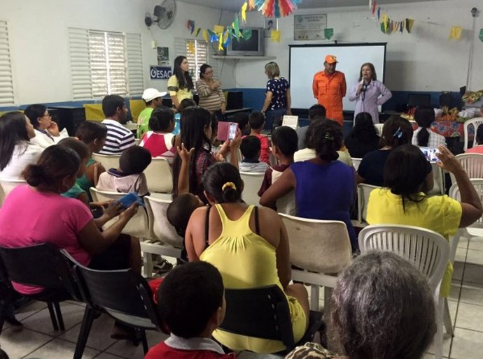 Palestra orienta população para evitar acidentes com fogos juninos em Arapiraca