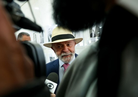 Lula celebra anúncio de cessar-fogo na Faixa de Gaza