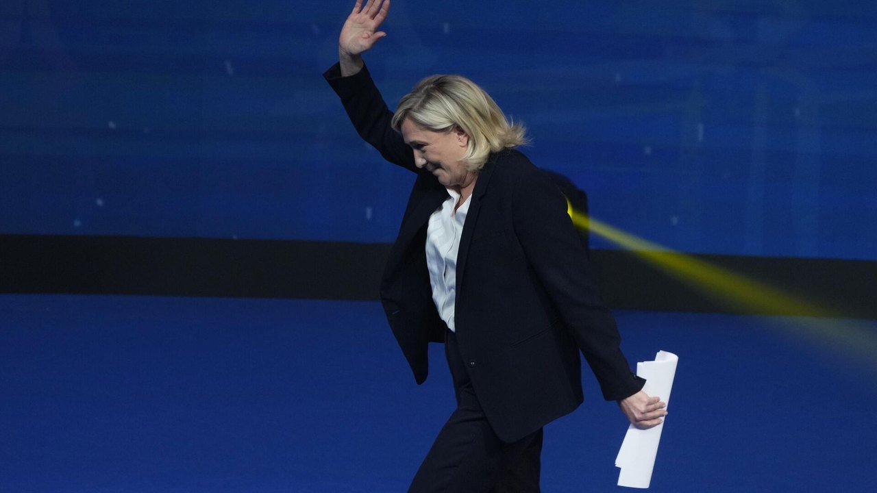 Tribunal de Paris condena Marine Le Pen e impede líder da oposição de disputar eleições por 5 anos