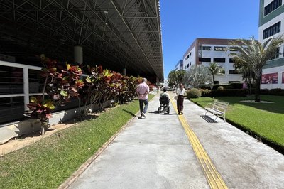 MPF realiza inspeção em faculdade particular de Maceió para verificar condições de acessibilidade enfrentadas por estudante tetraplégico