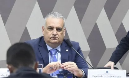 Alfredo Gaspar associa prisão de Deolane a Lula após operação; entenda