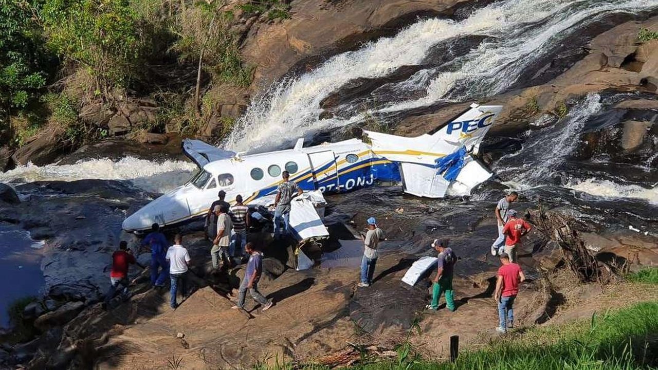 Laudo aponta 'avaliação inadequada' do piloto em acidente que matou Marília Mendonça