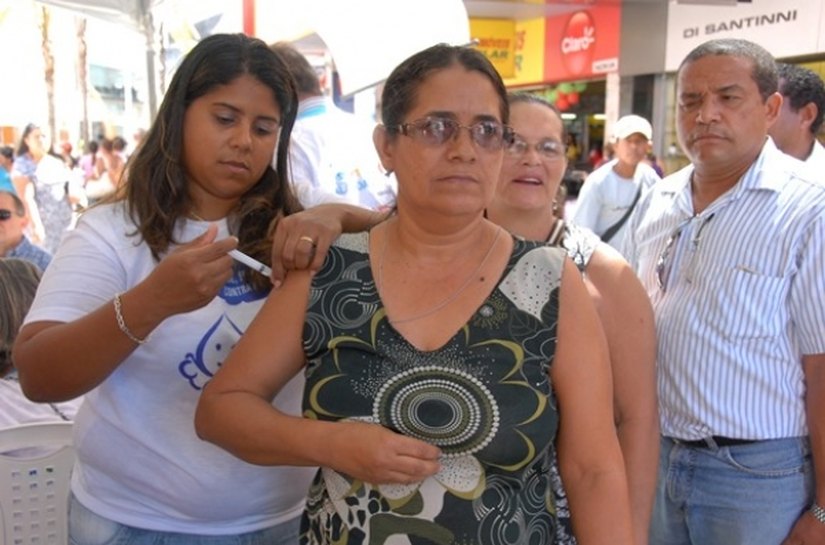 Saúde alerta sobre necessidade de vacina contra febre amarela em Alagoas