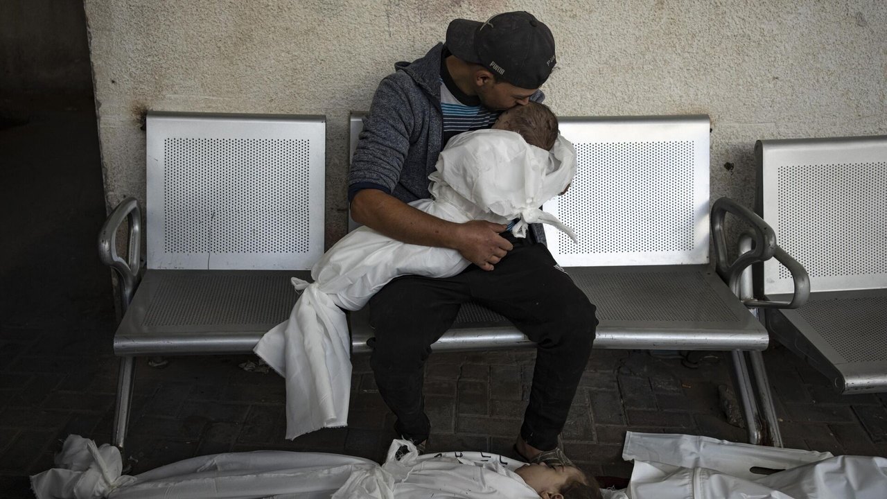 Israel atacou hospital no norte de Gaza com robôs explosivos