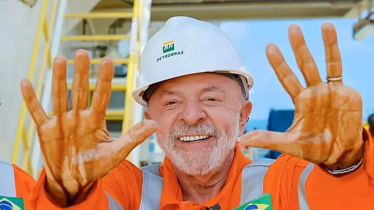 Lula diz que petróleo brasileiro pode ser opção se Trump fechar Ormuz