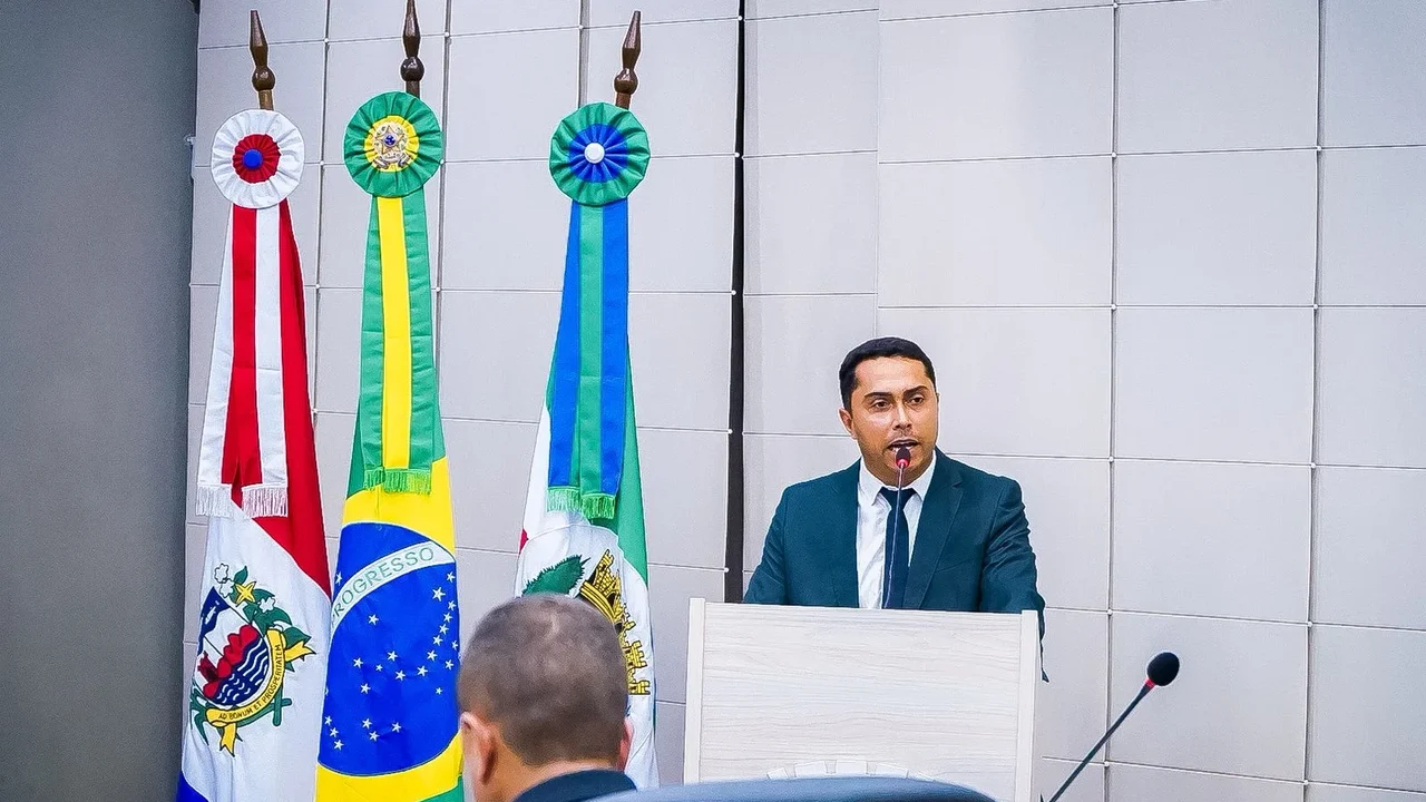 Vereadores discutem a necessidade de ordenamento na orla de Maceió sem prejuízos aos trabalhadores