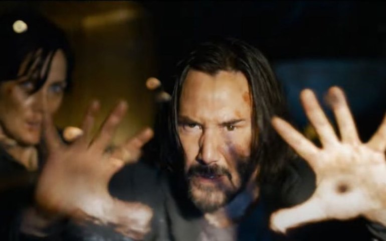 Elenco de &#8216;Matrix Resurrections&#8217; estará em painel na CCXP Worlds 21