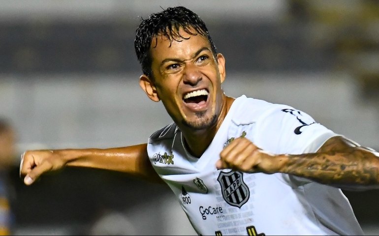 Ponte Preta supera Ituano com dois gols de Lucca e deixa zona de queda da Série B