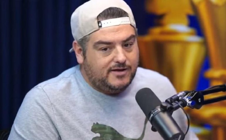 Vídeo de Rica Perrone sobre discussão com entregador é alvo de críticas: 'Joguei pacote nele'