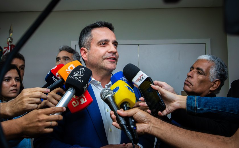 Paulo Dantas e Roseane Vasconcelos assinam ordem de serviço para construção de duas escolas e uma creche Cria