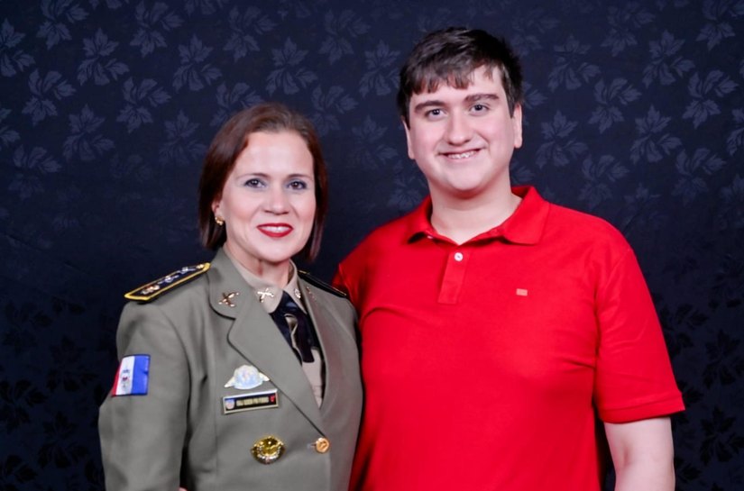 Uneal celebra mães que aprendem, ensinam e inspiram dentro e fora da sala de aula