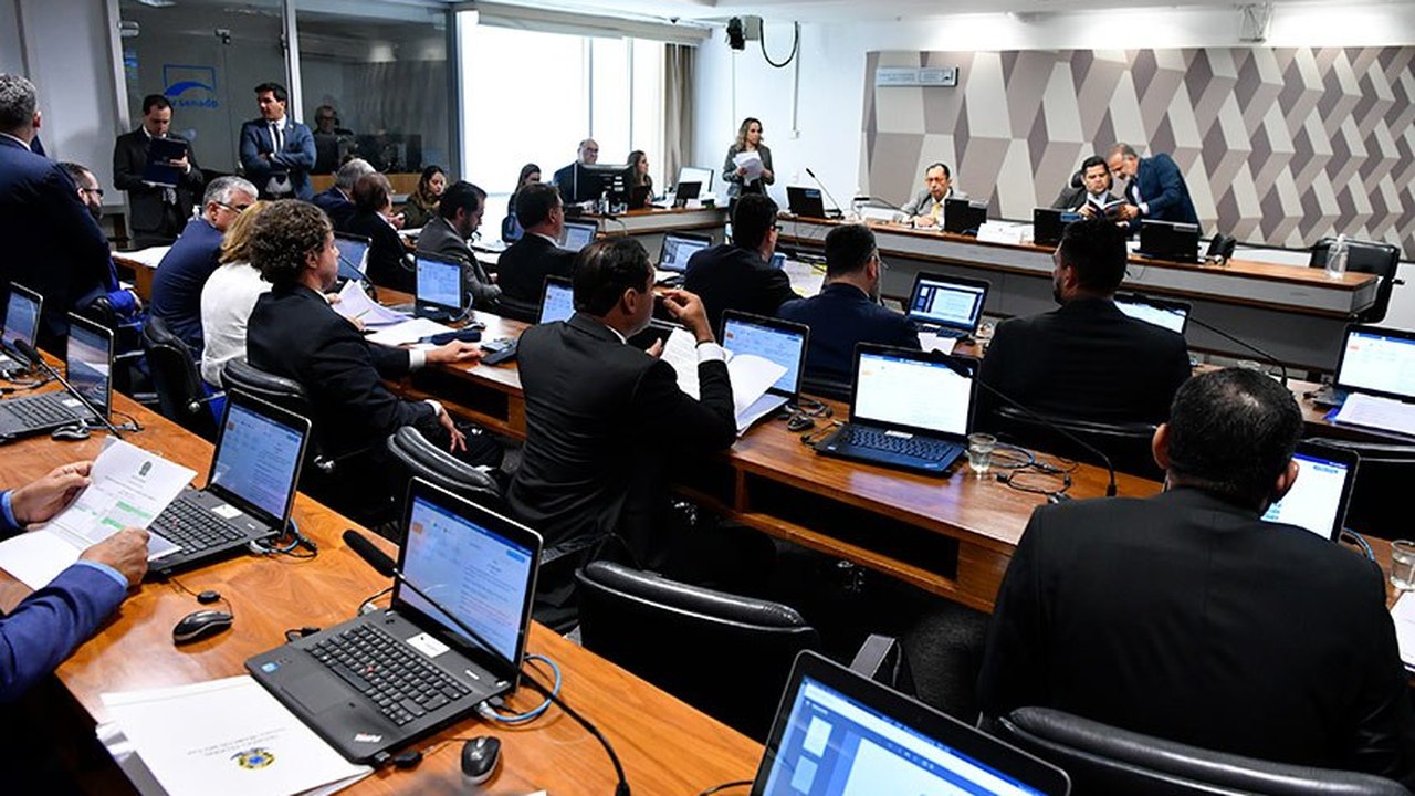 CCJ debate projeto que regula concessão de habeas corpus