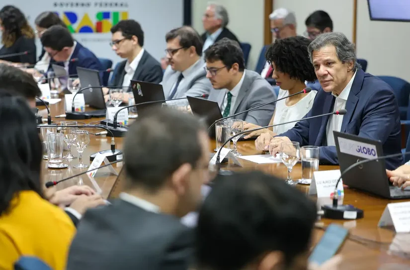 Haddad promete novas medidas de corte de gastos em 2025