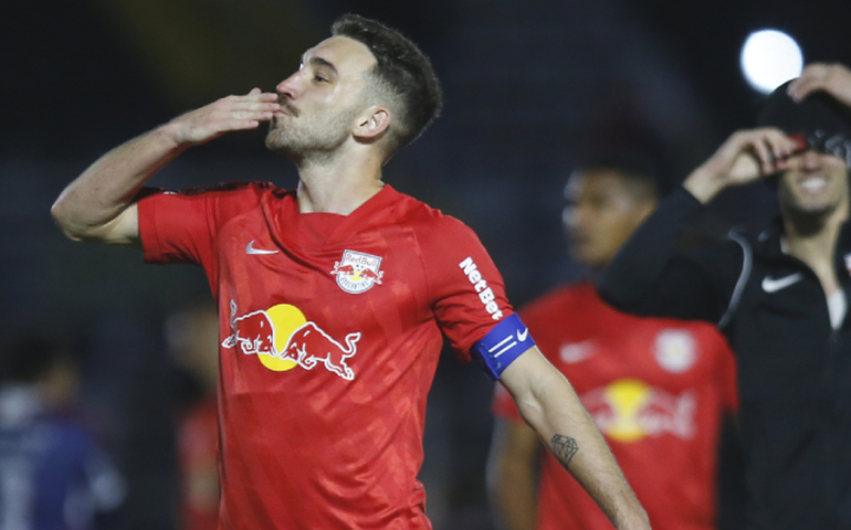 Léo Ortiz, do Red Bull Bragantino, é convocado para amistosos da seleção