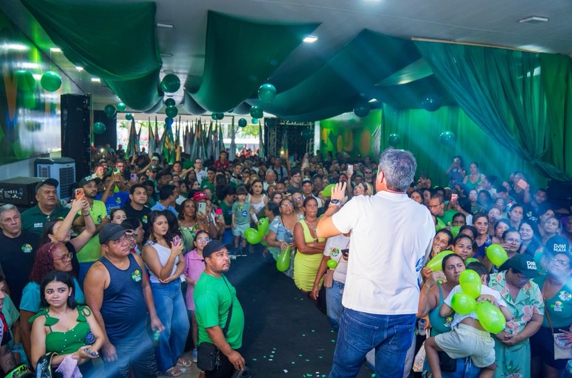 Grande mobilização marca inauguração do comitê de Davi Maia