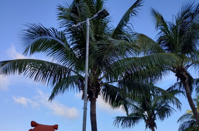 Ilumina realiza substituição de postes na Lagoa da Anta, na Jatiúca