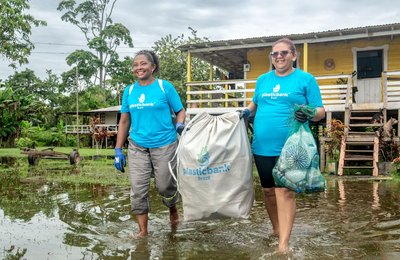 Iniciativa no Norte vai impedir que 3 milhões de garrafas cheguem aos rios da Amazônia em 2025