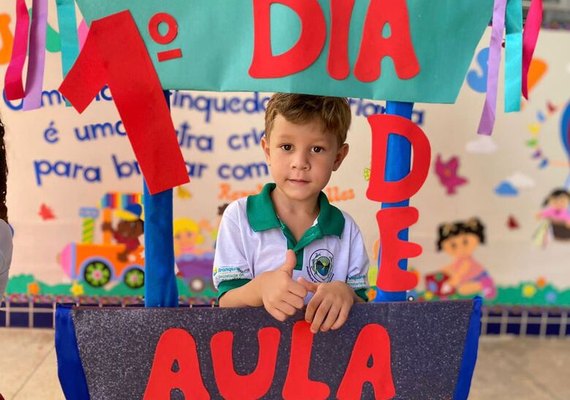 Rede municipal de Branquinha inicia ano letivo de 2023