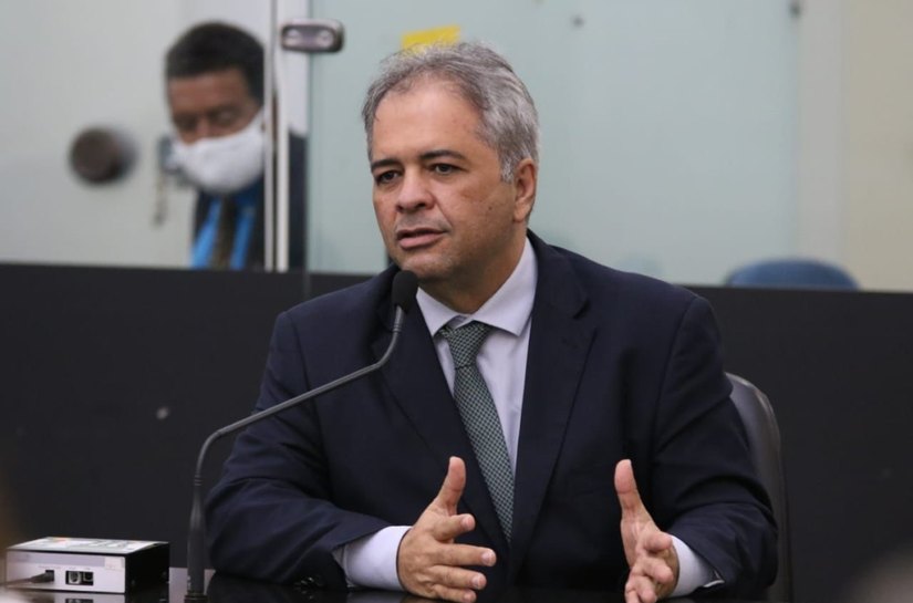 Silvio Camelo parabeniza Uncisal por alcançar excelência em avaliação do MEC