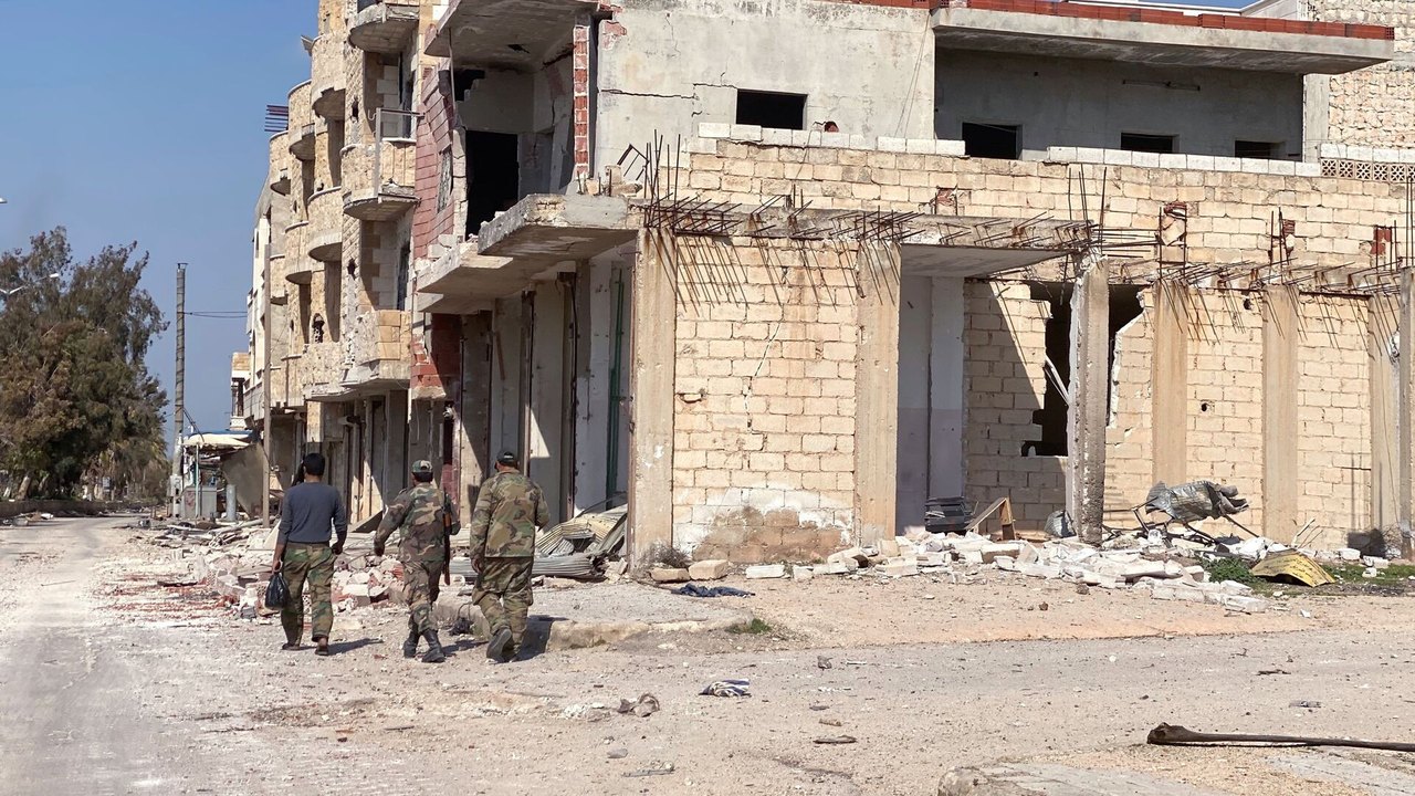 Fortes confrontos eclodem entre curdos e Exército sírio na região de Aleppo, diz mídia