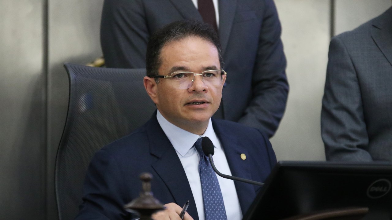 Marcelo Victor é reeleito por unanimidade presidente da Assembleia Legislativa de Alagoas