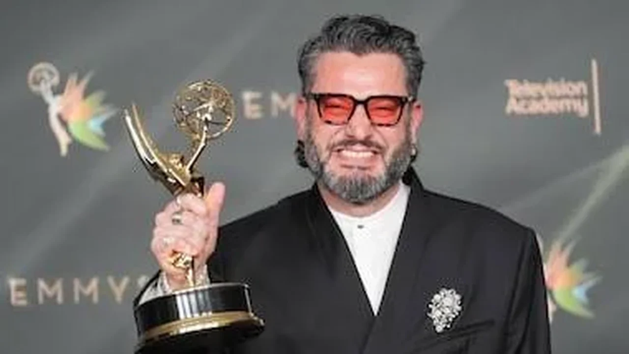 Miguel Gandelman: quem é o brasileiro que venceu o Emmy pela direção do show de Bad Bunny