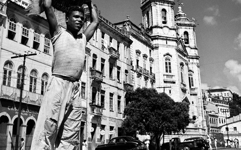 Casa das Histórias de Salvador recebe a exposição 'Ecos Malês'