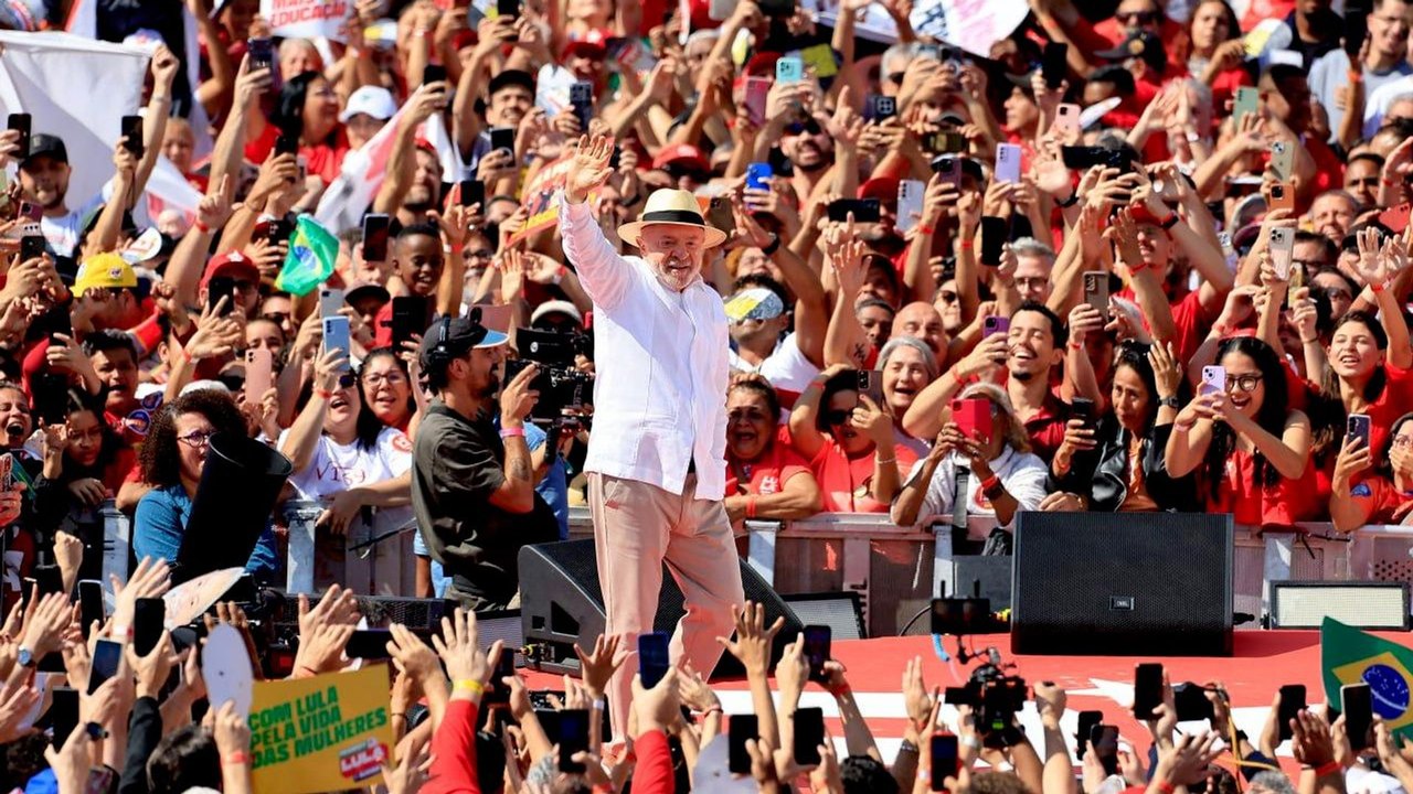 Lula não irá à cúpula do BRICS na Índia; Brasil será representado pelo chanceler Vieira