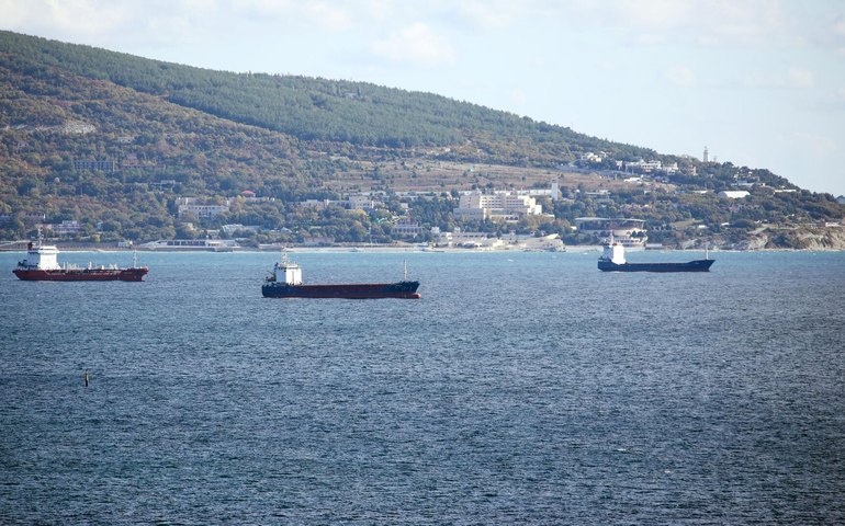 Ataques ucranianos a petroleiros no mar Negro levantam alerta sobre soberania turca