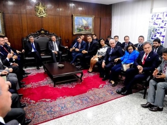 Governadores pedem mudança no projeto de lei de dívidas com a União