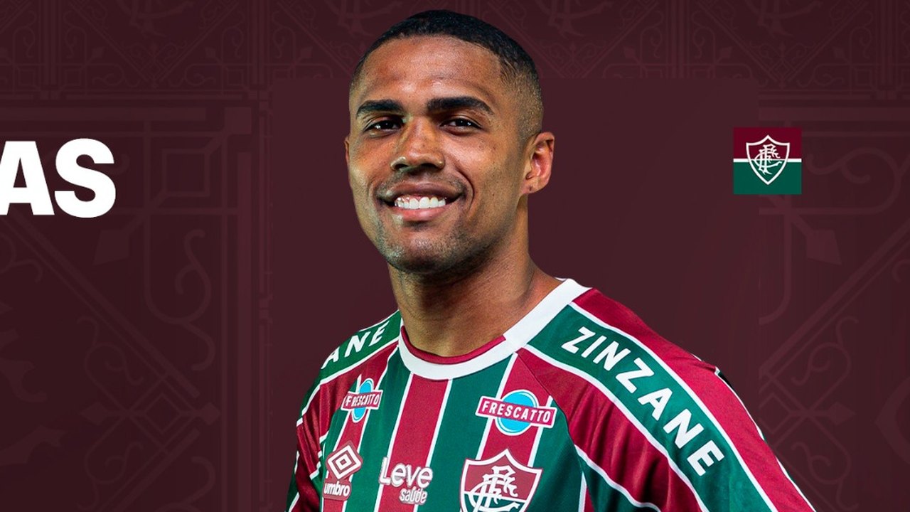 Douglas Costa assina com Fluminense até junho de 2025: 'Combinação perfeita'