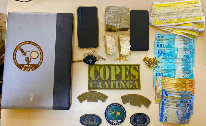 Material apreendido pela operação