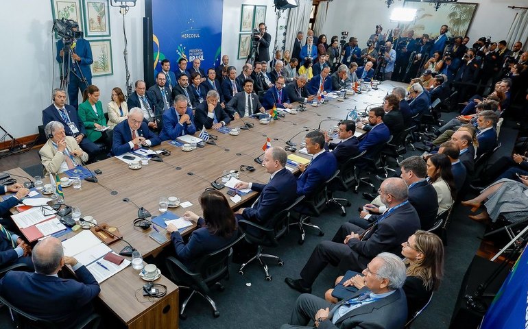 Lula defende cooperação sul-americana contra o crime organizado