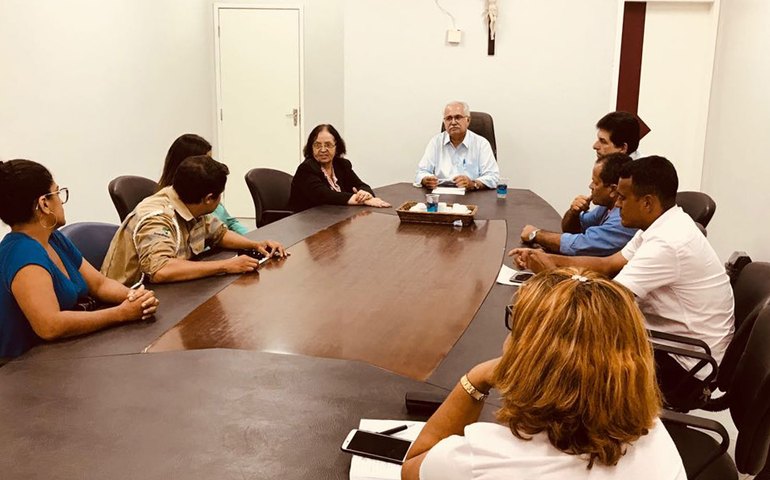 Rogério Teófilo anuncia reposição salarial dos servidores municipais