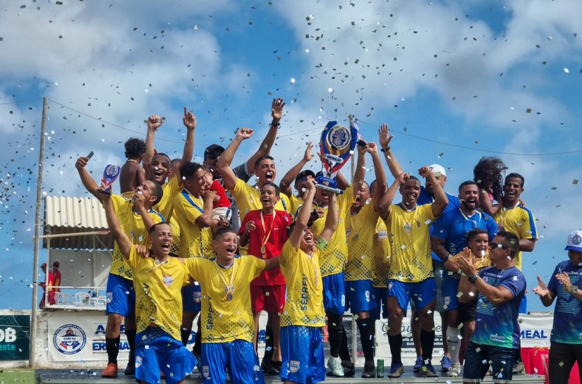 Time do Ronda no Bairro é o campeão do Campeonato de Futebol Society da Associação dos Militares
