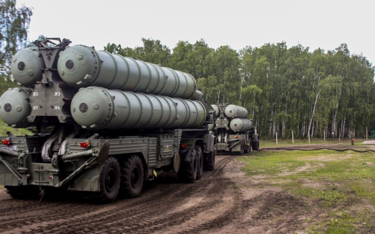 Sistemas russos derrubam foguete Himars e 280 drones ucranianos, afirma Ministério da Defesa