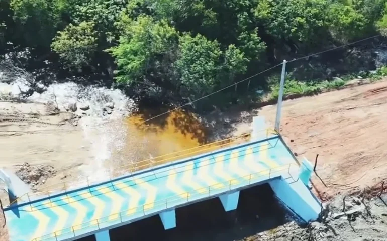 VÍDEO: Estrela de Alagoas inaugura Ponte das Marias Pretas
