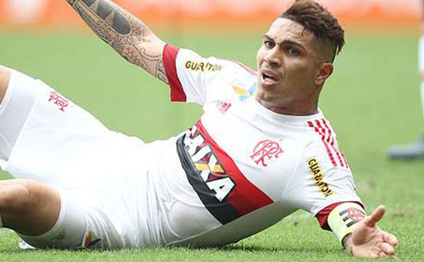 Temperamento de Guerrero em campo vem atrapalhando o Flamengo