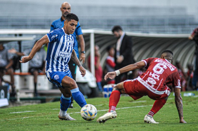 Em jogo movimentado, CSA e Penedense empatam em 1 a 1 na final da Copa Alagoas