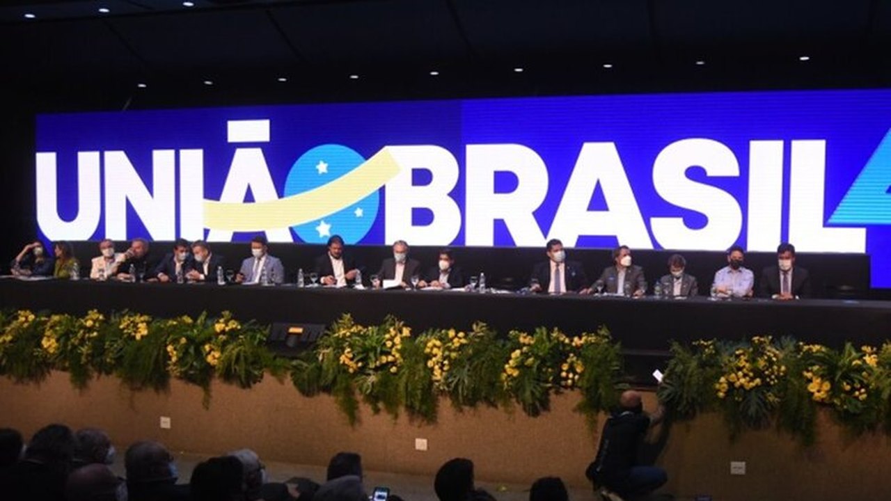 Presidentes do MDB, União Brasil e PSDB se reúnem amanhã para discutir federação