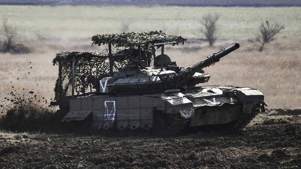 Rússia produz chassis de tanque T-80 para o Ártico que estão em alta demanda
