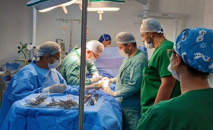 Procedimento cirúrgico ocorreu sem intercorrências e transplantada está se recuperando bem Procedimento cirúrgico ocorreu sem intercorrências e transplantada está se recuperando bem